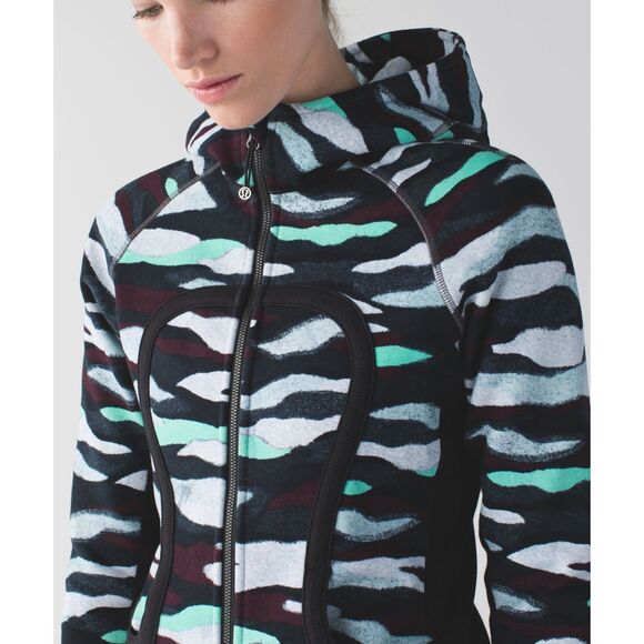 Lululemon Cult-Favorite Scuba Hoodie Women’s Size 6 Multi Camo Cotton Fleece - Picture 8 of 10